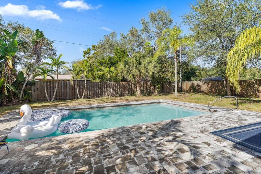 Florida Getaway With Backyard Pool Oasis Villa ซาราโซตา ภายนอก รูปภาพ